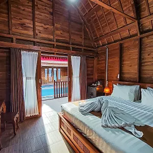 Aming Balangan , Uluwatu Indonésie